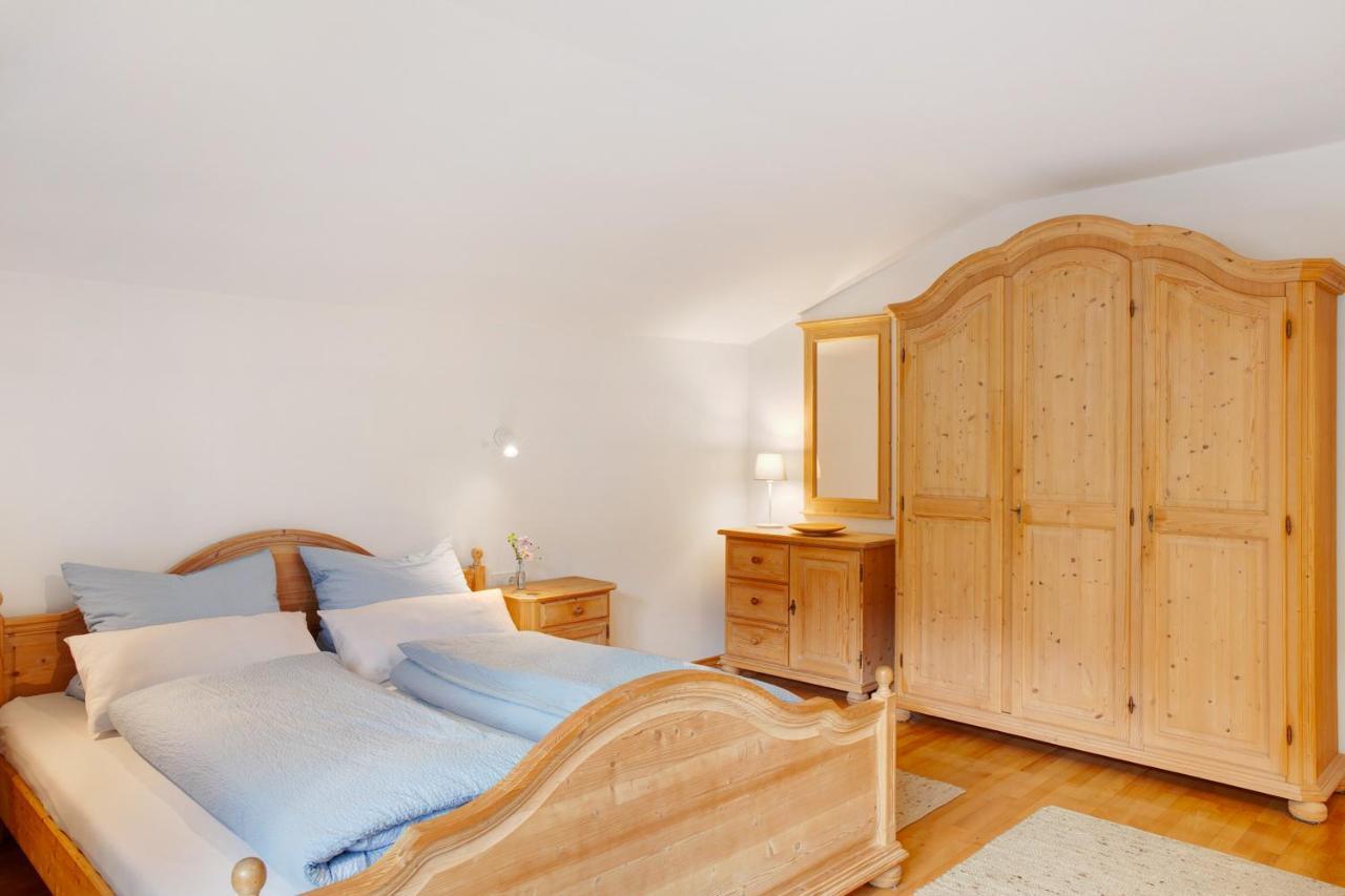 Ferienwohnung Zugspitznest 그라이나우 외부 사진